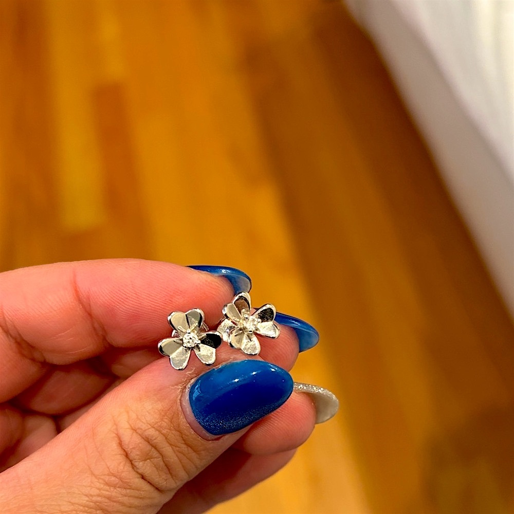 Elegant Silver Flower Stud Earrings